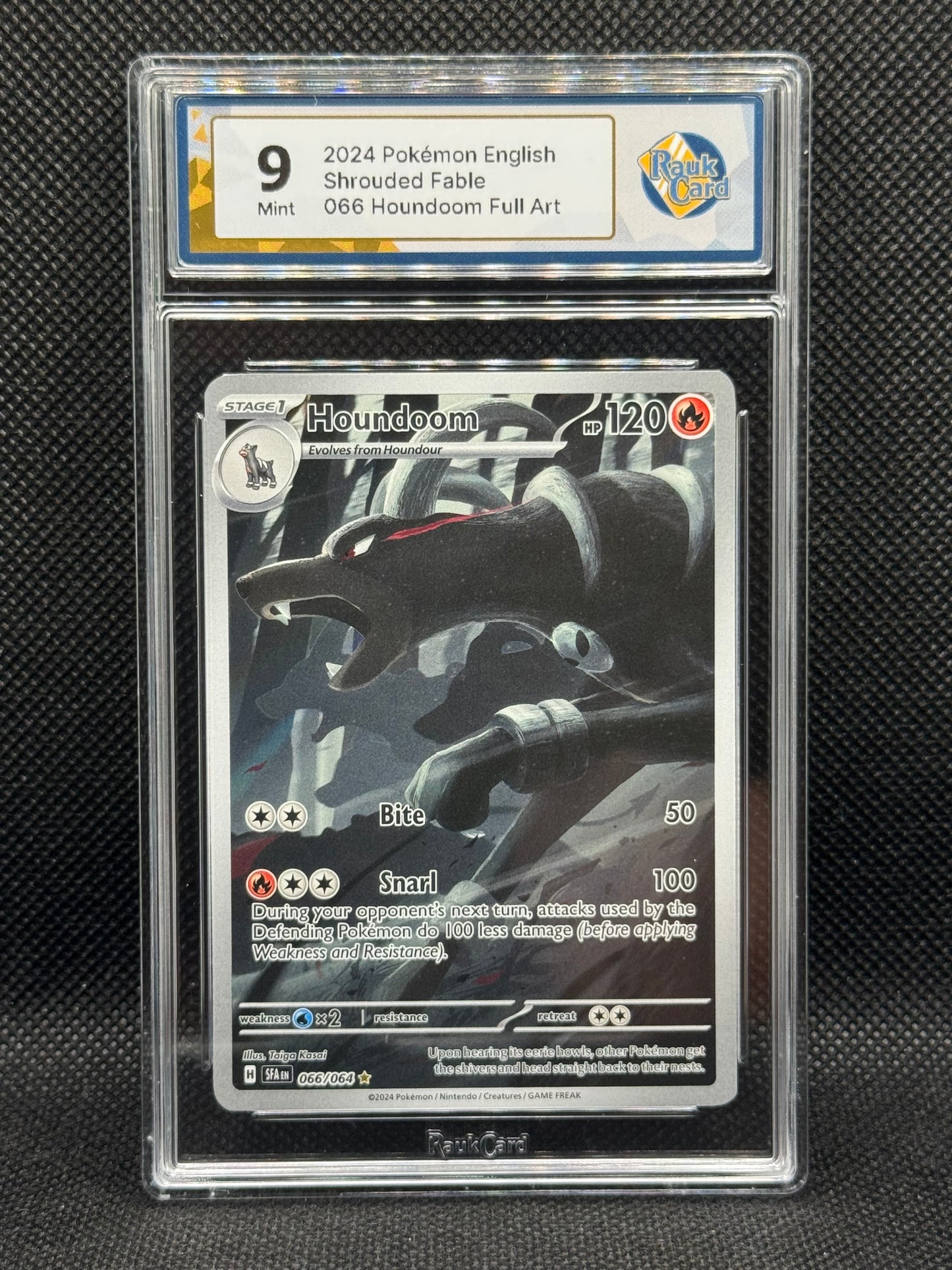 RC 9 - Houndoom 066/064 - Shrouded Fable